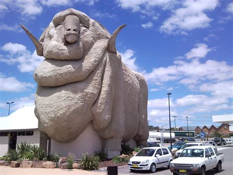 10 BIGGEST Man-made Landmarks in Australia - GLOBAL GOOD GROUP