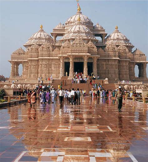 Swaminarayan Temple, Maharashtra - Info, Timings, Photos, History