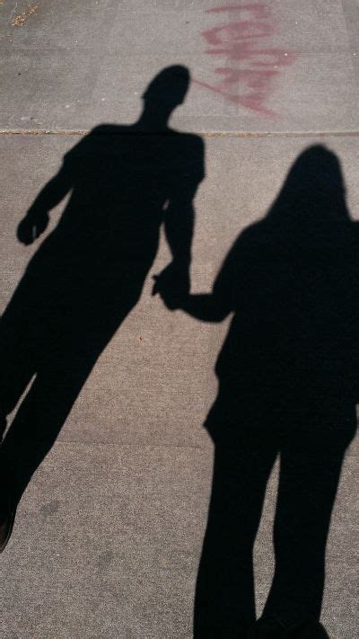 Shadow life. | Couple shadow, Cute couple pictures, Relationship goals ...