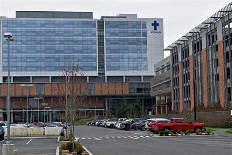 Providence Regional Medical Center in Everett receives first doses of ...