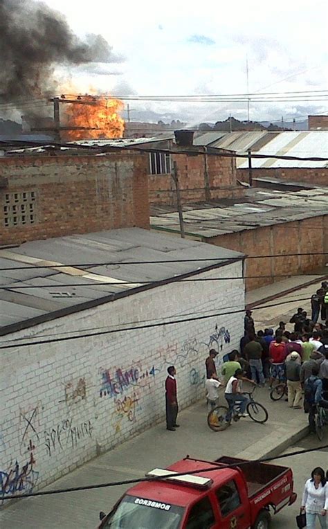 Incendio en el sur de Bogotá deja siete personas lesionadas, entre ellas un bombero | Actualidad ...