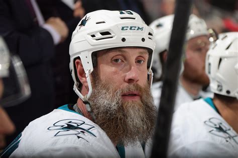 San Jose Sharks center Joe Thornton shaves his iconic beard