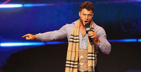 MJF Uses The Dynamite Diamond Ring To Retain The World Title Over Hiroshi Tanahashi At AEW x ...