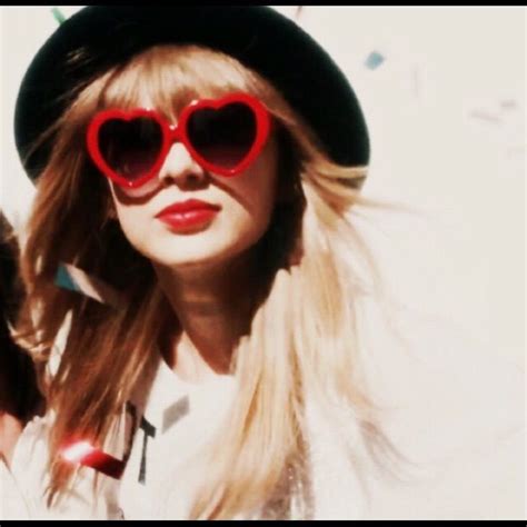 ACTUAL TY STORE ‘RED’ SUNGLASSES TAYLOR SWIFT | Taylor swift red, Taylor swift 22, Taylor swift fan