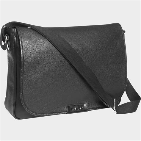 Egara Black Leather Messenger Bag | Men's Wearhouse | Leather messenger ...