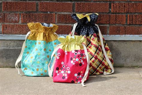 Lined Drawstring Bag Pattern (PDF Download) | Drawstring bag pattern, Patchwork bags, Bag pattern