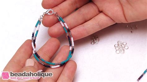 How to Make a Simple Beaded Friendship Bracelet - YouTube