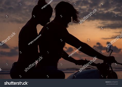 1,572 Couple on motorbike sunset Images, Stock Photos & Vectors ...