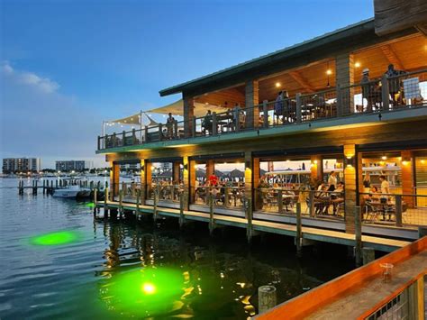 The Edge Seafood Restaurant & Skybar - Destin Harbor Boardwalk