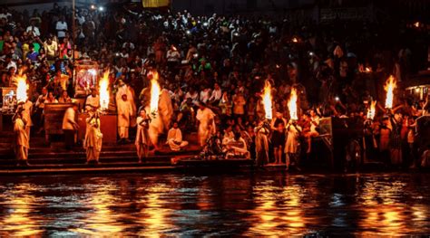 Ganga Aarti Haridwar- A Spiritual Beauty - Swikriti's Blog