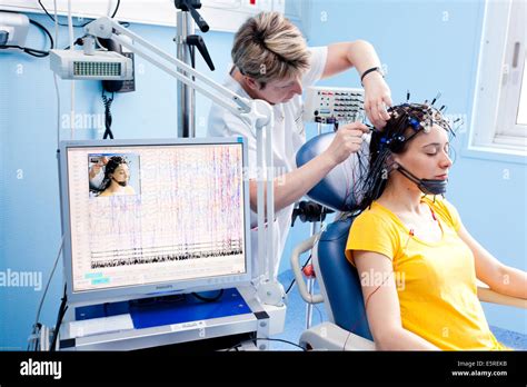 Professional Electroencephalogram Eeg Machine With Psg Erp