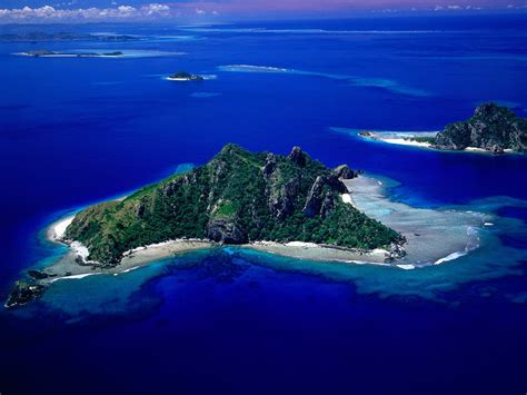 HD Wallpapers: Aerial View of Monu Island, Fiji