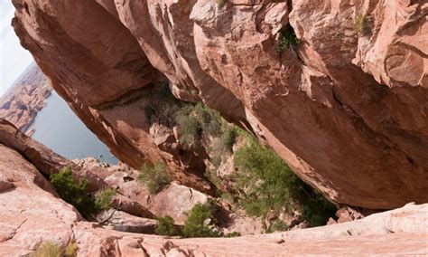 Hole-In-The-Rock Road, Glen Canyon Utah - AllTrips