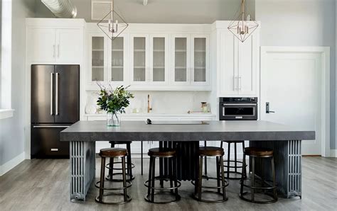 Kitchen Island With Seating: 20 Admirable Ideas for Your Home