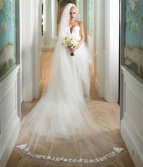 Gwen Stefani's two glamorous Vera Wang Wedding Dresses