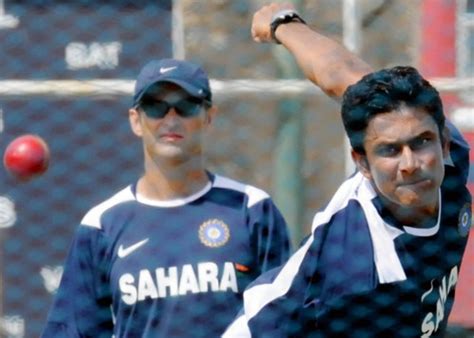 Anil Kumble finetunes his bowling while Gary Kirsten looks on | ESPNcricinfo.com