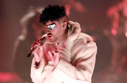 Concert Review: Was The Bad Bunny Concert Really Worth It? – The Torch