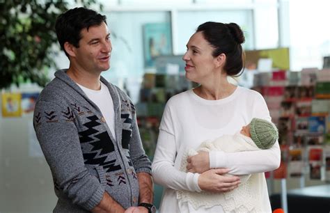 Jacinda Ardern cancels her wedding amid new Omicron restrictions - Asia ...