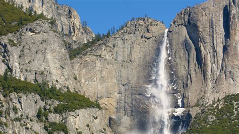 Yosemite Valley in Yosemite National Park, California | Expedia