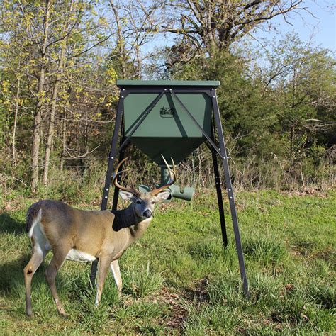 750 LB Gravity Feeder - Redneck Blinds