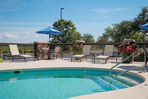 Hampton Inn Edenton Pool: Pictures & Reviews - Tripadvisor