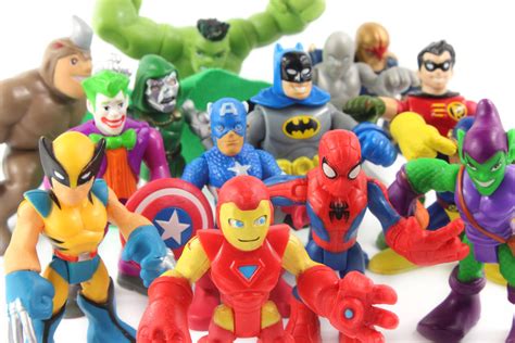 Top 5 Superhero Action Figure Series Lines