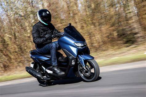 Yamaha NMAX 125 (2021) review - is this the best 125cc ... | Visordown