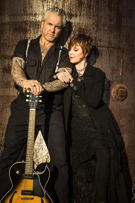 PAT BENATAR & NEIL GIRALDO - Music Hall Detroit