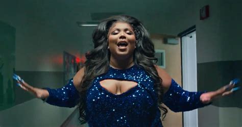 Watch Lizzo Bring Disco Back to the YMCA in the ‘About Damn Time’ Video - Trendradars Latest