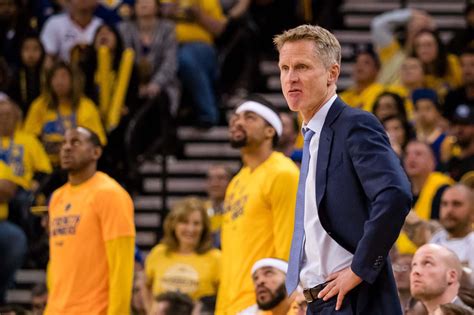 Golden State Warriors Coach Steve Kerr Remains Out Indefinitely Wsj