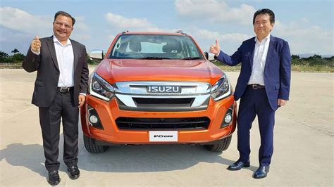 2023 Isuzu V Cross, MUX, D Max Updated - New Colours, Features