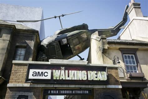 The Walking Dead Attraction at Universal Hollywood: Behind the Scenes ...