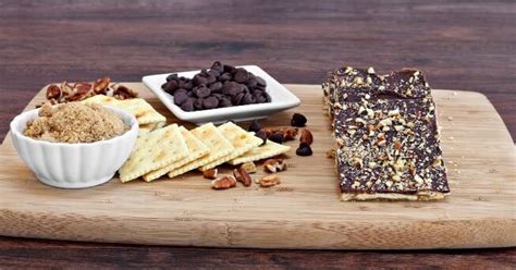 10 Best Saltine Cracker Dessert Recipes