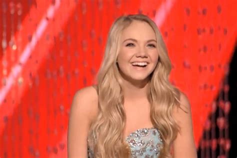 Danielle Bradbery Sparkles on 'The Voice'