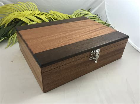 Large Handcrafted Keepsake Box, Memory Box, Large Wood Box, Free Engraving LKB1126191