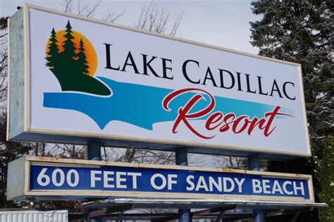 LAKE CADILLAC RESORT - 59 Photos & 20 Reviews - 6319 East M-115 ...