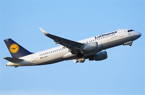 Airbus A320-200 Lufthansa. Photos and description of the plane