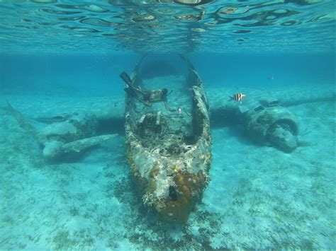 Snorkeling Pablo Escobar plane wreck. And drone takes a swim. - Sail Cloudy Bay - Sailing Blog