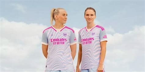 Arsenal Women unveil exclusive bespoke kit in historic fashion ...