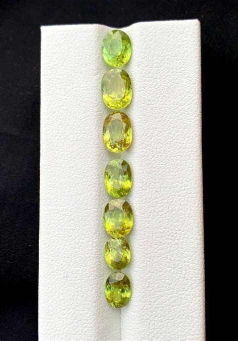 9.25 cts Natural Sphene Gemstone