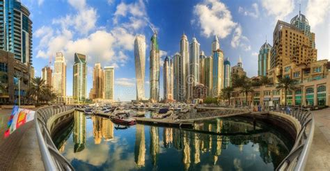 Dubai Marina bay, UAE stock photo. Image of mall, arab - 81081264