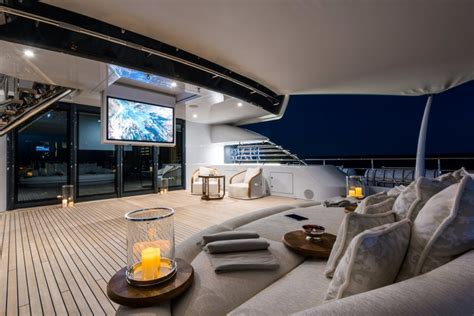 Luxury Yacht Interiors | Luxury yacht interior, Yacht interior design, Luxury interior