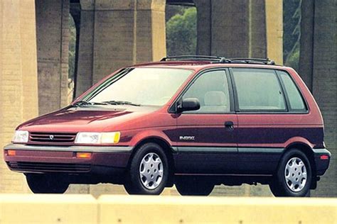 All EAGLE Summit Wagon Models by Year (1992-1996) - Specs, Pictures ...