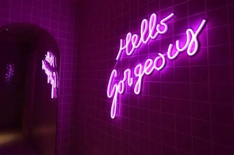 Best neon light quotes: neon sayings ideas - Sygns Magazine