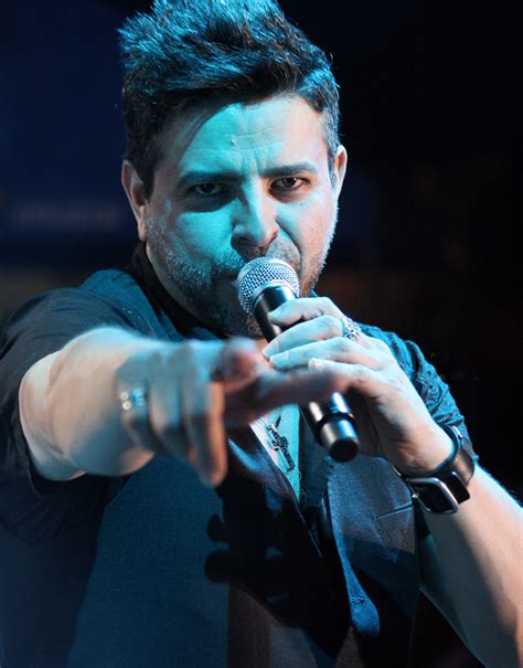 Luis Enrique (singer) - Wikipedia