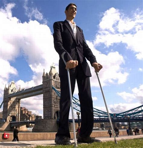 Sultan Kosen - world's tallest man (26 pics)