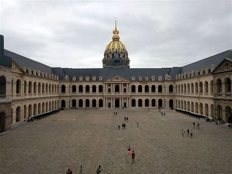 Pour sa réouverture, le musée de l'Armée à Paris offre des entrées ...