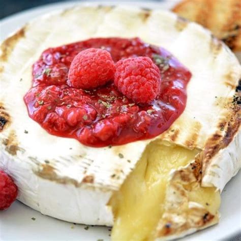 Grilled Brie Cheese with Raspberries