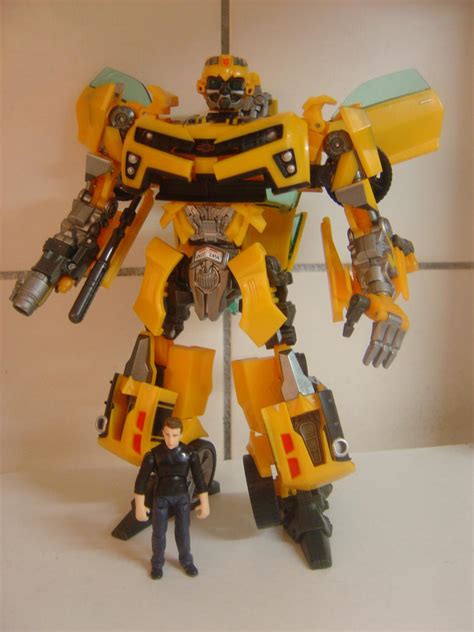 Human Alliance Bumblebee by ChristianPrime1-Bot on DeviantArt