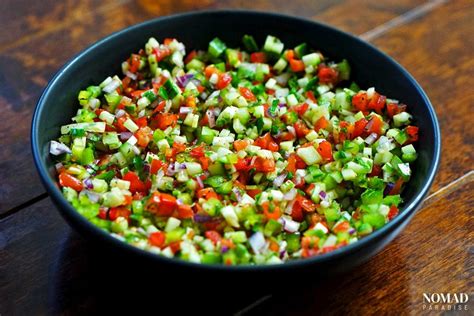 Refreshing and Aromatic Israeli Salad Recipe (Salat Katzutz)